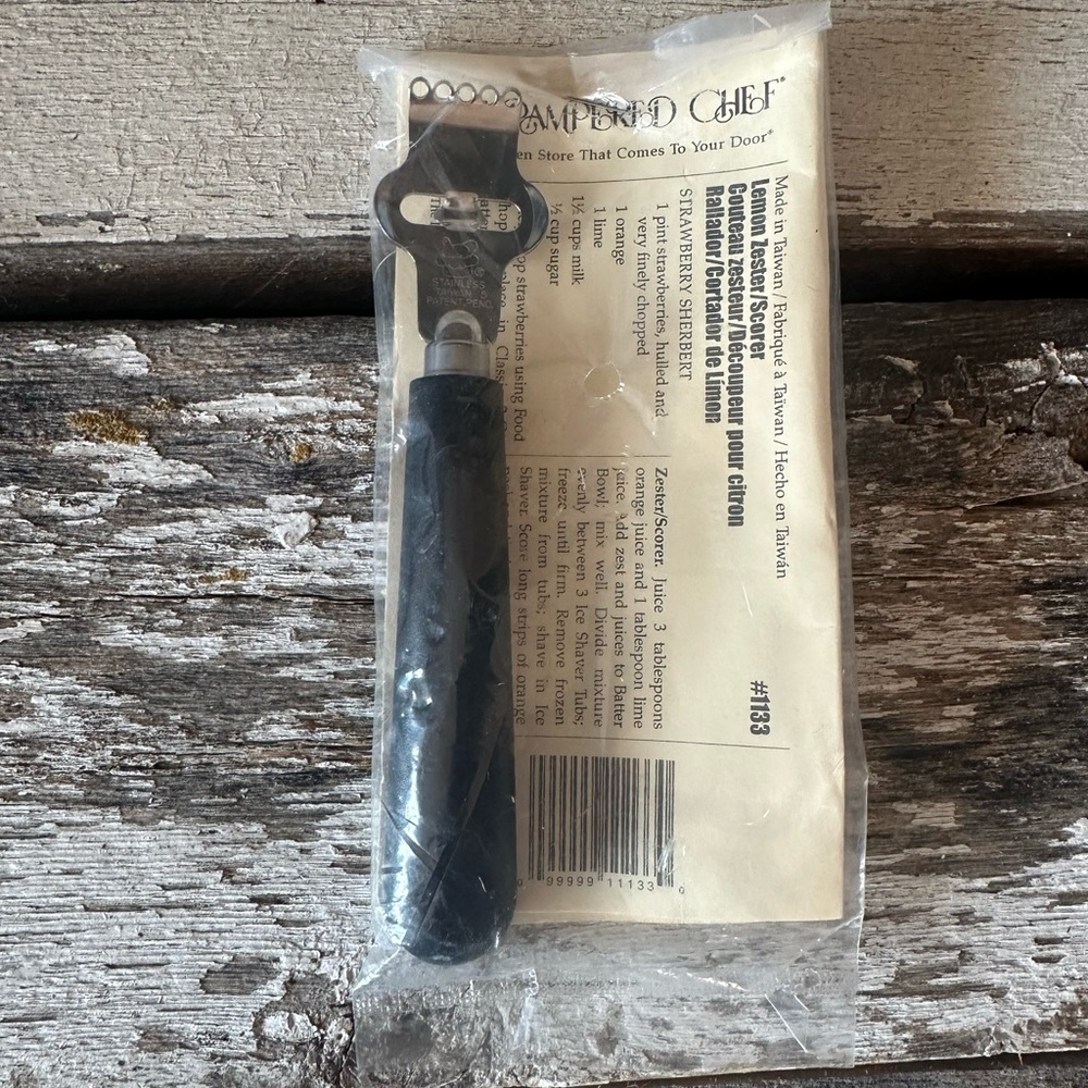 Pampered Chef | New Lemon Zester/Scorer
